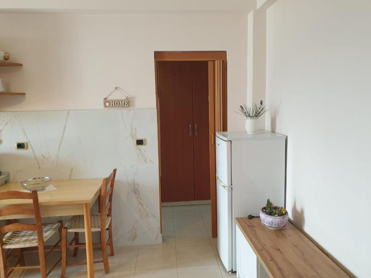 Jozi Kaiser Apartment 3 Durrës Exterior foto